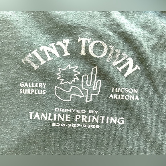 Men’s • Navy Blue • Graphic Tee • Size Medium - Picture 4 of 7